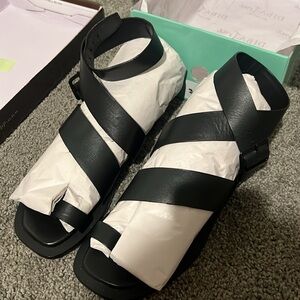NWT DIBA True Black Sandals wrap around ankle  SZ 8.5
